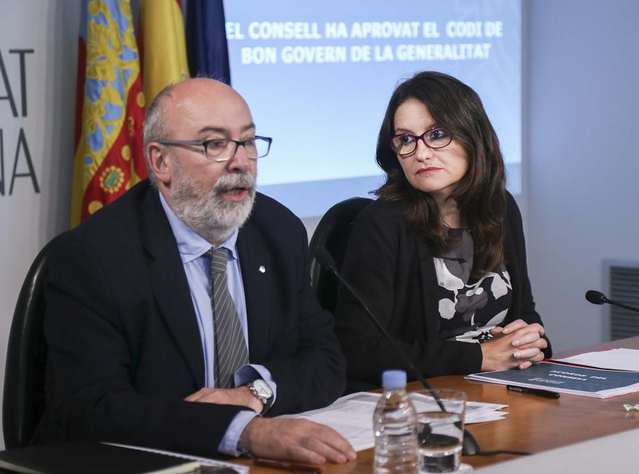 Rueda de prensa de la Vicepresidenta del Consell, Monica Oltra, posterior al pleno del Consell. 06/05/2016. Foto: J.A.Calahorro.